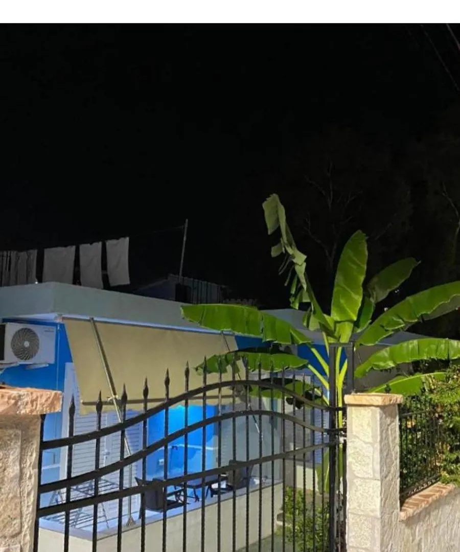Arjan Dyli Guesthouse Ksamil Vendégház